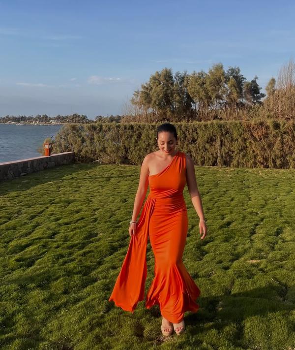 Vestido naranja largo — clienta Verdana